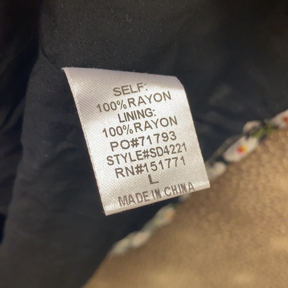 🔥🔥🔥NEW Le Lis Floral Daisy Mini Dress - Picture 8 of 8